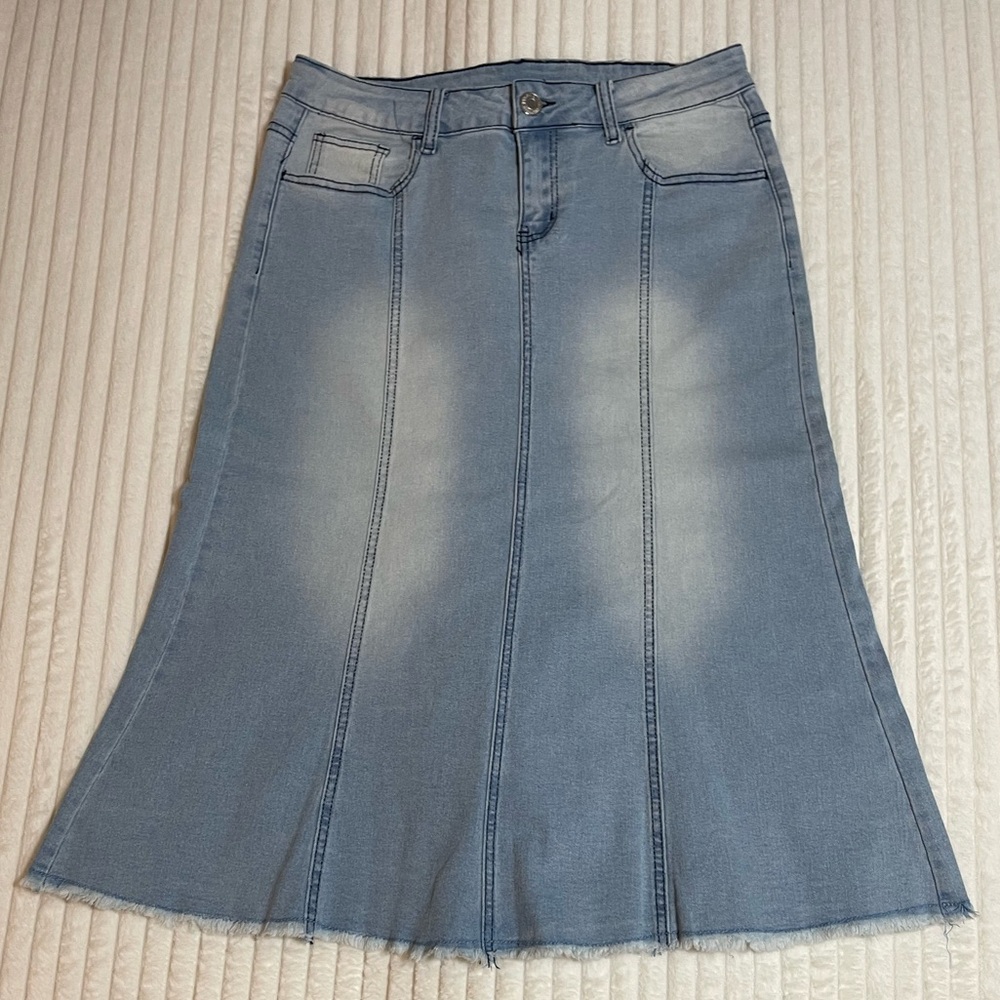 Boutique Denim Midi Skirt | Worn Once